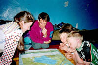 Click here -> 394x590 pix.