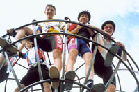 Click here -> 400x600 pix.